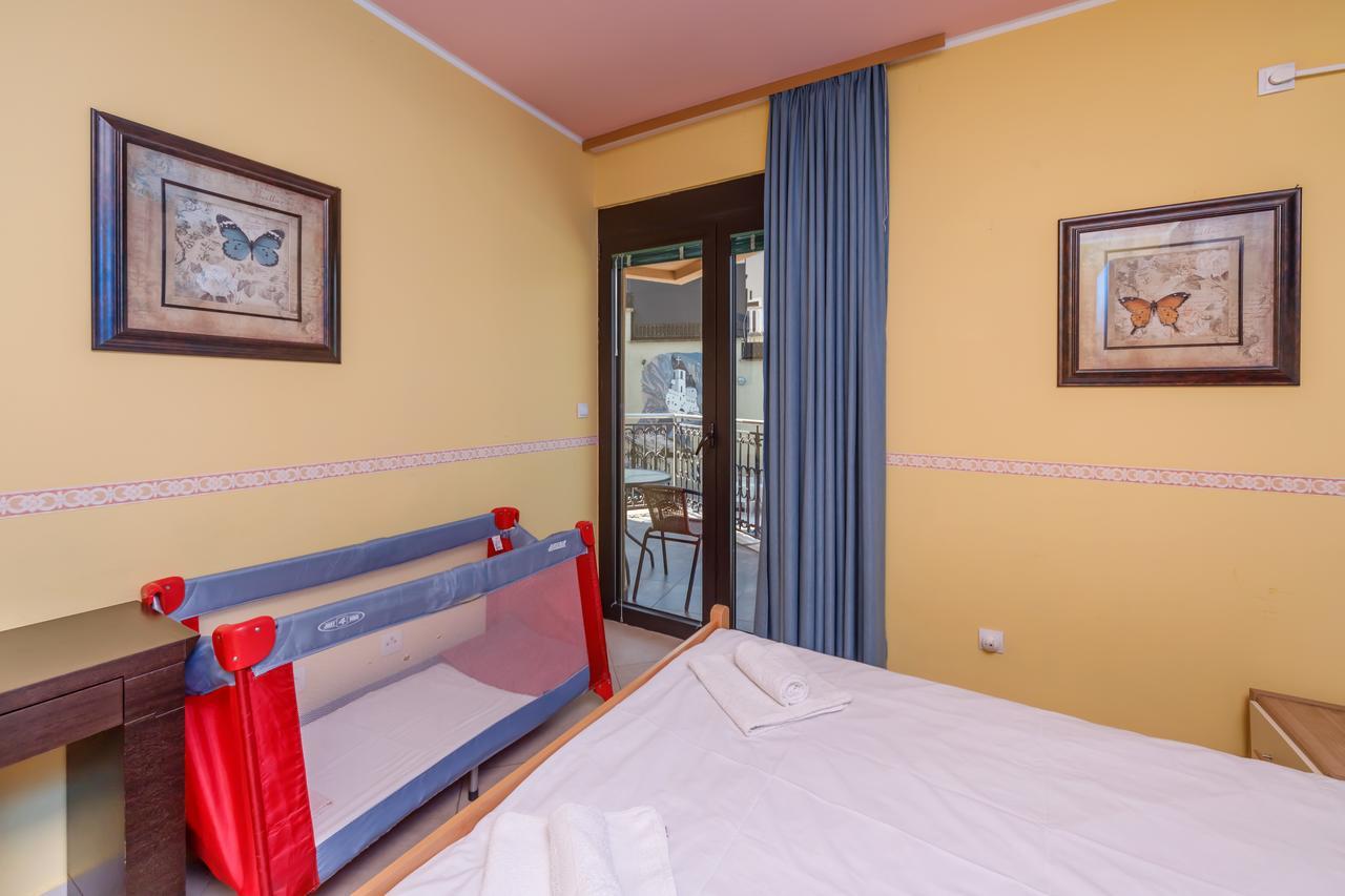 Apartments Coral Kotor Ngoại thất bức ảnh