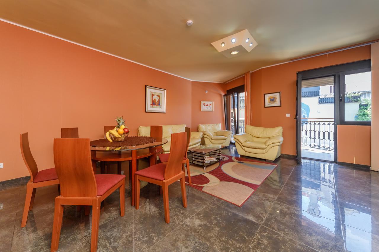 Apartments Coral Kotor Ngoại thất bức ảnh