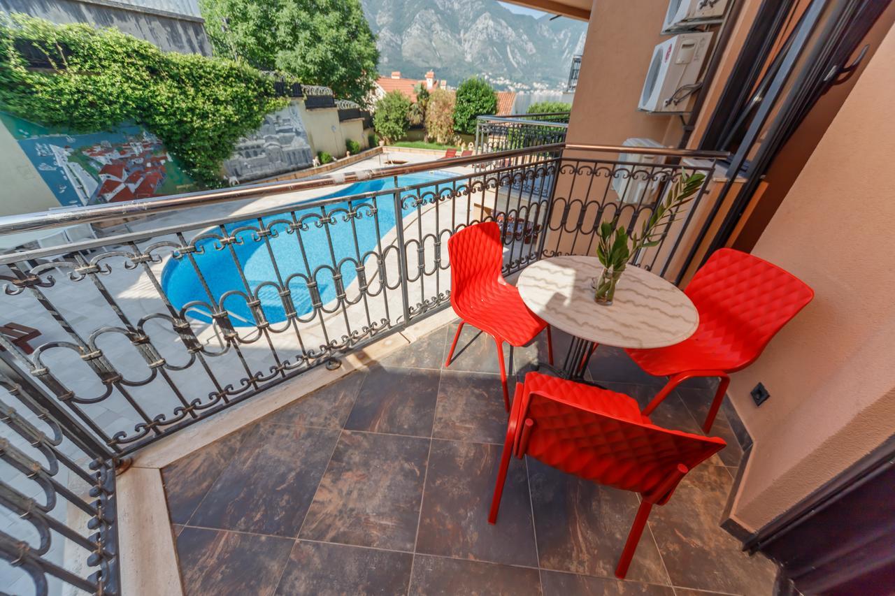 Apartments Coral Kotor Ngoại thất bức ảnh