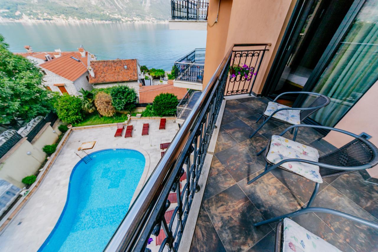 Apartments Coral Kotor Ngoại thất bức ảnh